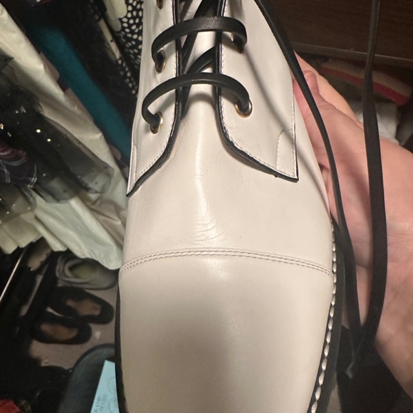 Stuart Weitzman Lexy Round Toe White Leather Lace Up (Combat) Boots - Size 11.5 - Picture 12 of 16